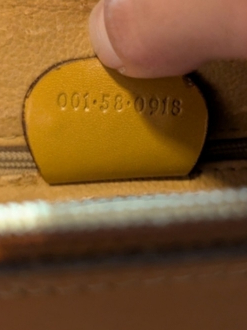Authentic Gucci Brown GG Canvas & Tan Leather Shoulder Bag - Great Condition - Picture 5 of 14